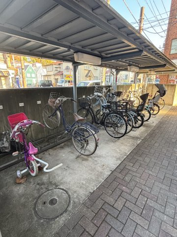 ★屋根付き駐輪場★