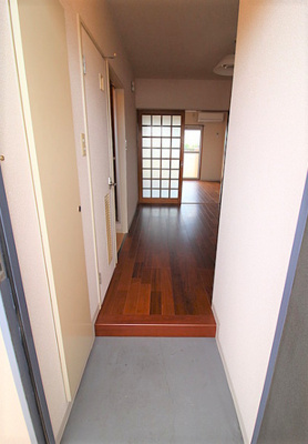 【玄関】 | シャロム新町 | ゆったりとした玄関です