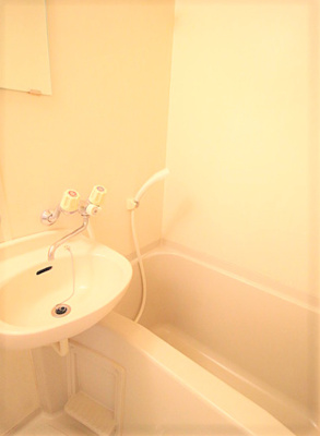 【浴室】 | シャロム新町 | 日々の疲れを癒すお風呂付です