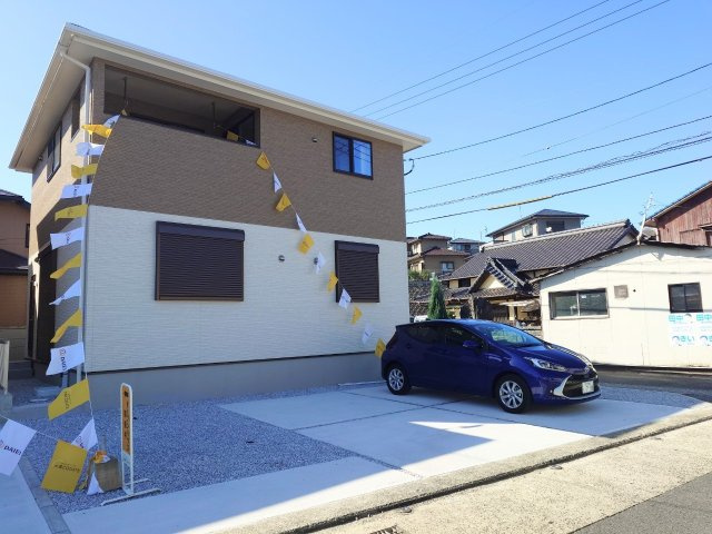 ーSUN COURT－サンコートー小倉南区石田町　【小倉南区　新築戸建て】の外観|優しい色合いの外観です♪