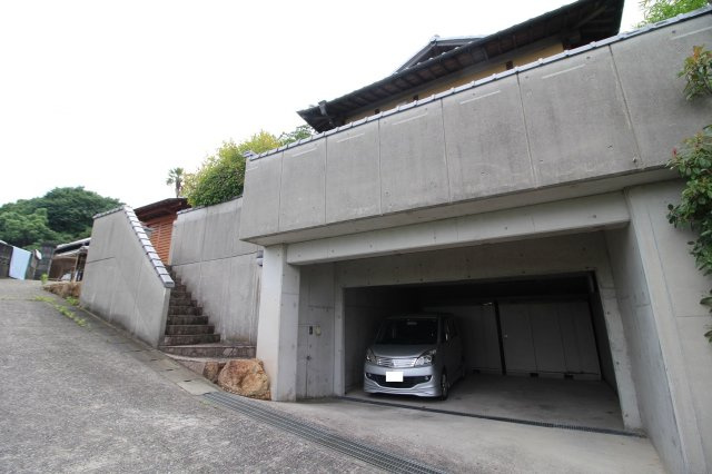 【駐車場】 | 淡路市志筑　宮大工施工の中古住宅