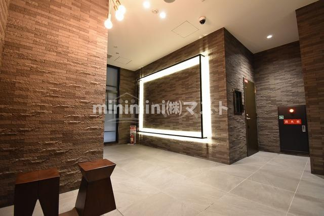 コンフォリア北堀江１丁目のロビー