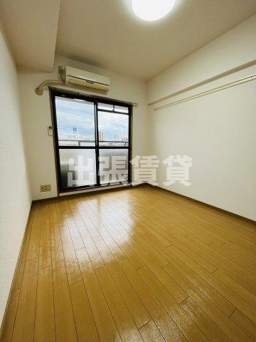 仲介手数料0円！！パークサイド・Kの居間・リビング