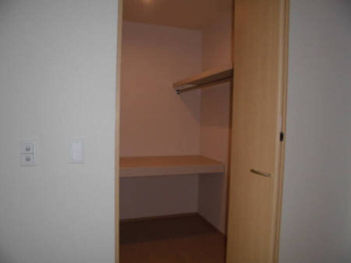 キュートの収納|201クローゼット