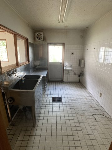 武豊町下田一棟貸寮のロビー