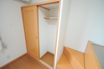 【内装】 | レオパレスグリーンヴィラ論田 | 明るい室内です