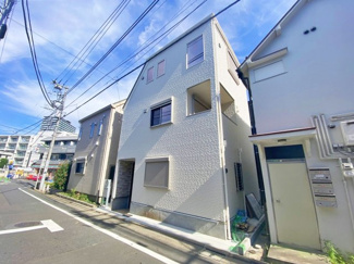 【前面道路含む現地写真】 | 前面道路含む現地写真です