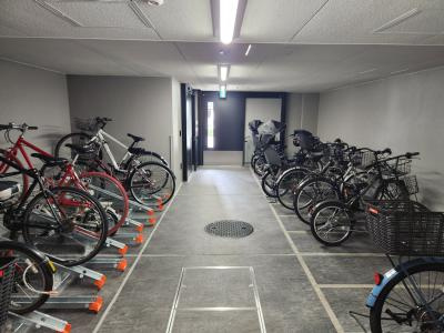 ジオ西大路御池ザ・テラスの駐車場|駐輪場