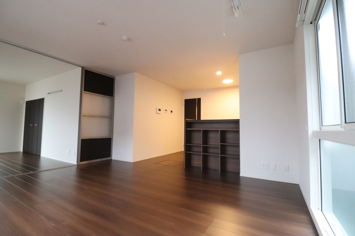 熊本市南区十禅寺２丁目のアパートの居間・リビング