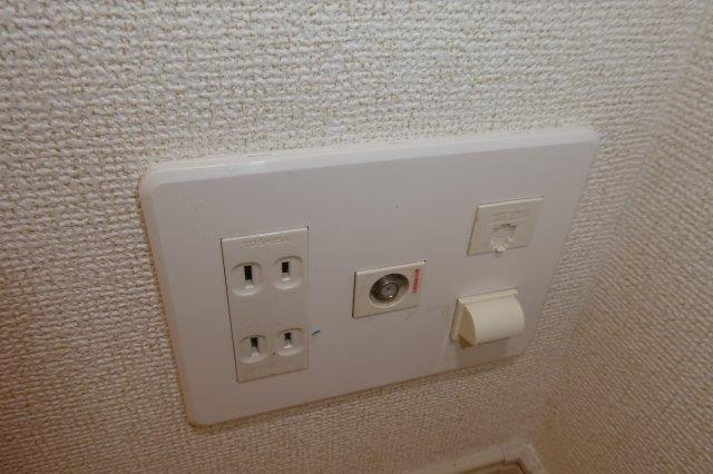 カーサ・ミニヨンの設備|ＴＶジャック・電話モジュラー