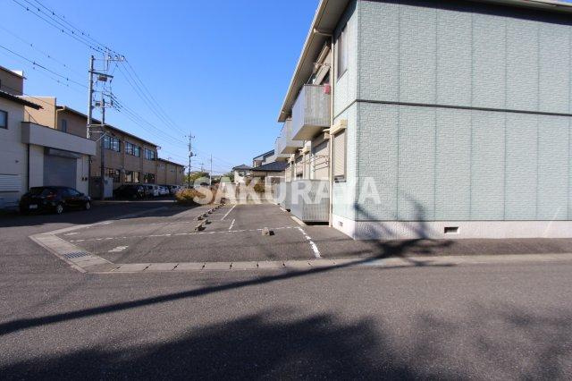 ブラッサムテラスの駐車場