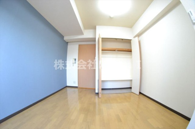 【寝室】 | シャルマンフジ大阪城南 | 落ち着いて過ごせるお部屋なので、寝室にいかがでしょうか