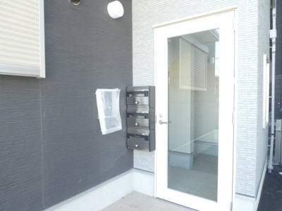 【エントランス】 | エレアージュ明石魚住