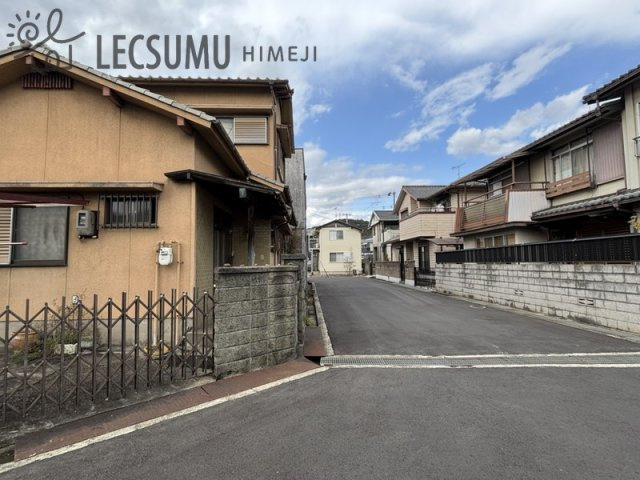 姫路市広畑区則直／売土地の周辺