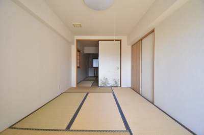 【子供部屋】 | 第2サニーハイツ | 現在ご返済中のカーローン・カードローン・教育ローンなどを住宅ローンに一本化したり、家具家電購入費用・引越し費用を住宅ローンと組み合わせるなど、お客さまにメリットの多い住宅ローンのご提案が可能です。