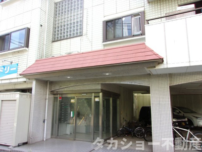 【エントランス】 | スターンハイツ