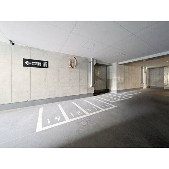 【駐車場】YAKUIN SQUARE 