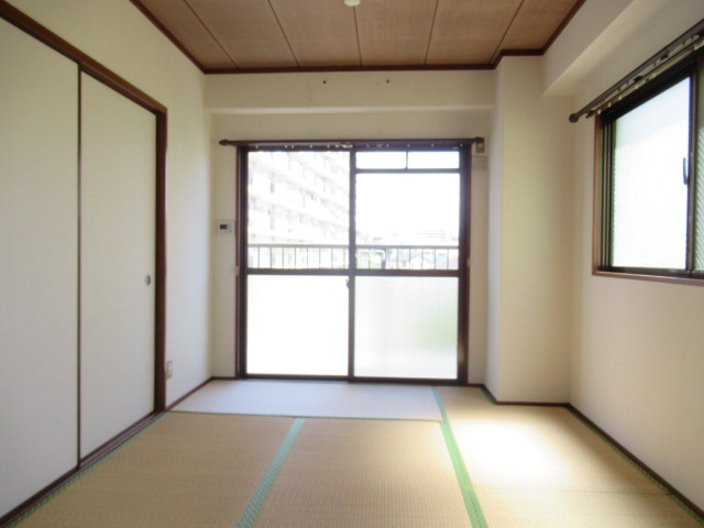 プラスパラス・ヒラノの寝室