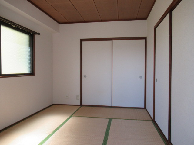 プラスパラス・ヒラノの子供部屋