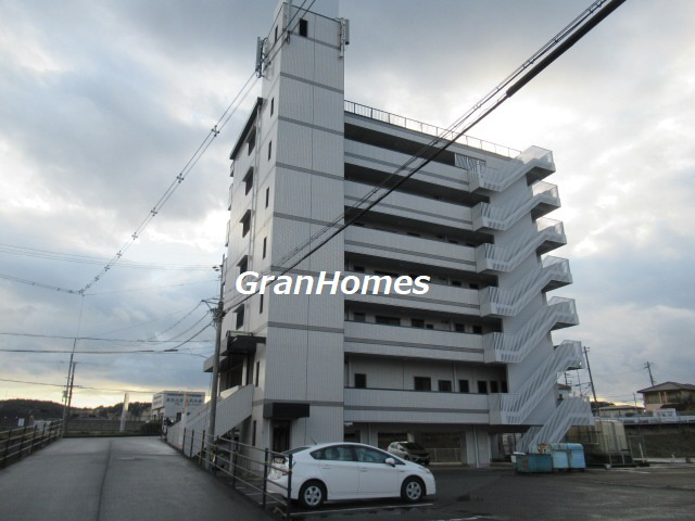 エクセレント宝殿2号棟