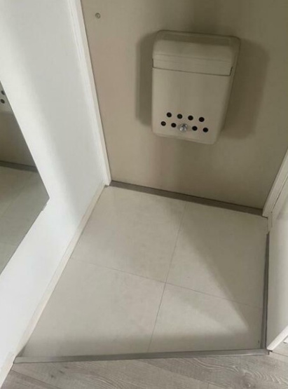 【玄関】