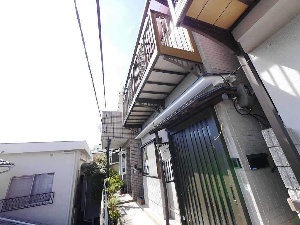 高尾通４丁目貸家の外観