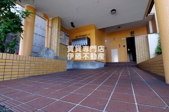 フジパークハイツのエントランス