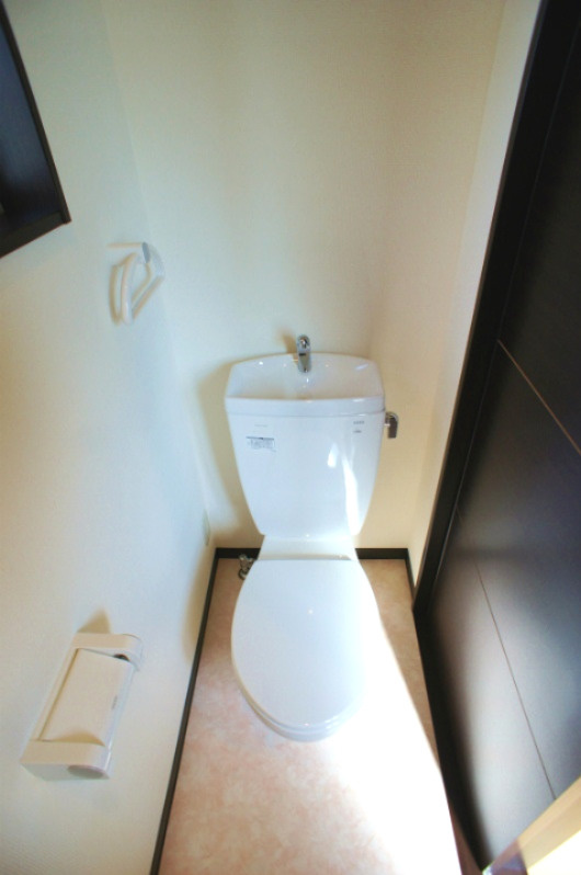 SCAL（スカル）津福【キャッシュバック対象物件】のトイレ|トイレもきれいです
