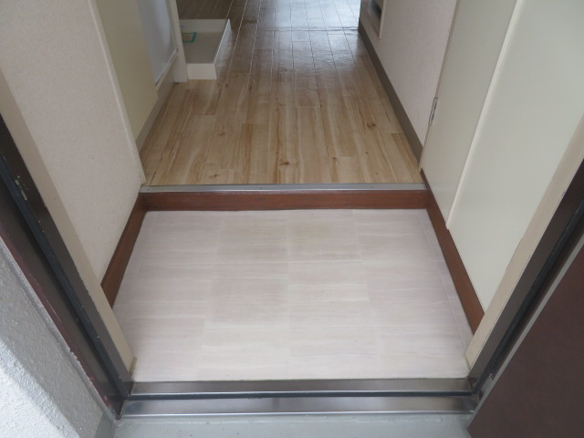 ソフィア辻井の玄関