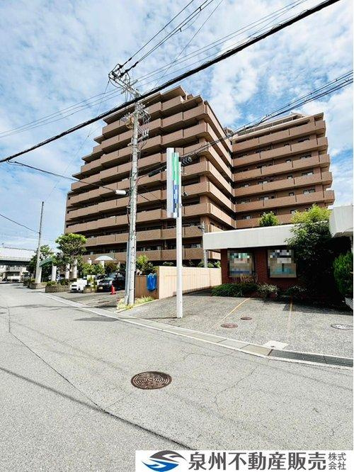 ネオハイツ東岸和田駅前の外観|総戸数86戸◎　快速停車駅「東岸和田」駅歩いて3分！　オートロック、宅配ボックス付きマンション◎
