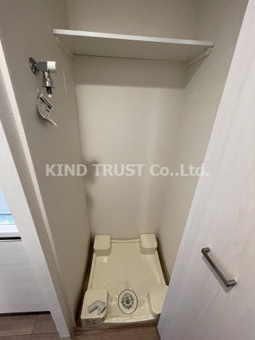 プレサンス梅田北オールの設備|室内洗濯機置き場です