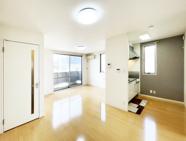 ガーデニアナナの居間・リビング