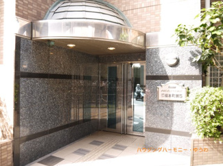 【エントランス】