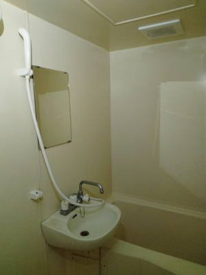 【浴室】 | ファミール中村橋 | 日々の暮らしに欠かせないお風呂です