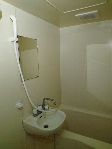 【浴室】 | ファミール中村橋 | 日々の暮らしに欠かせないお風呂です