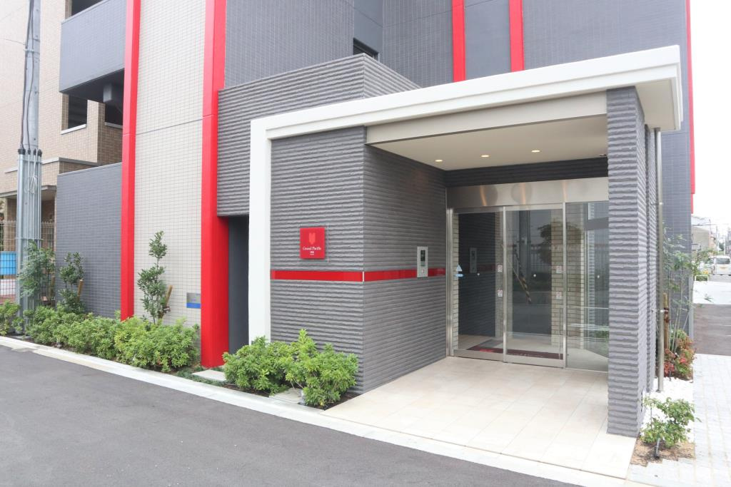 グランパシフィック田島LUXEのエントランス