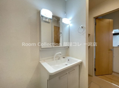 【洗面所】 | ラフレシール　メゾン　ＹａＹａ