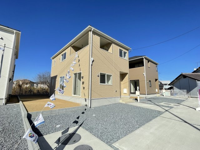藤岡市小林第6（全4棟）2号棟の前面道路含む現地写真|前面道路含む現地写真です