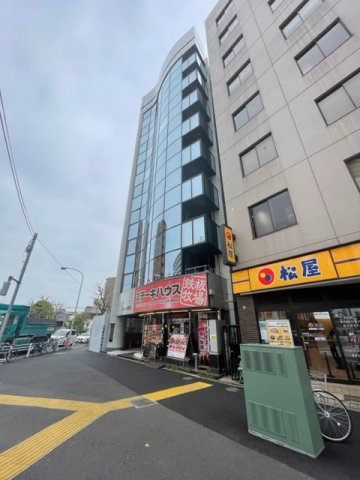 新宿区新宿１丁目の事務所の外観