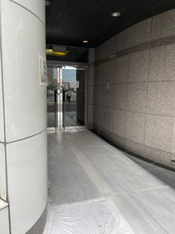 ビリーヴ新宿のロビー