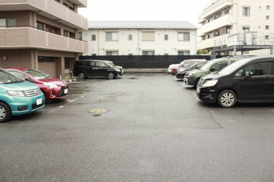 【駐車場】 | グランビューヒルズ | 別のお部屋の写真です