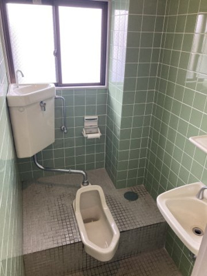 【トイレ】 | ユトリロ北山