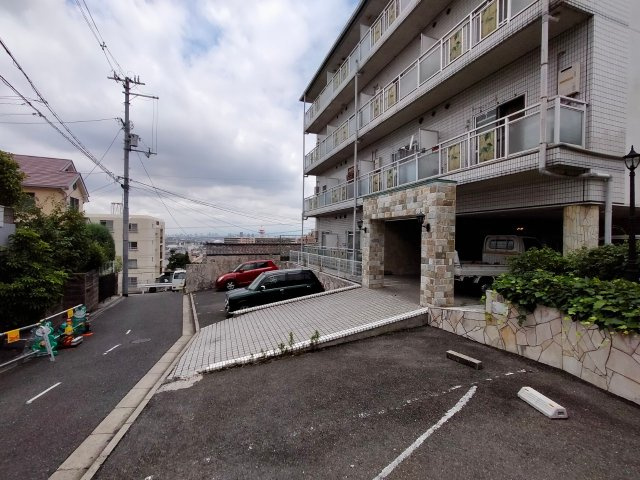 【駐車場】 | 枚岡グリーンヒルズ