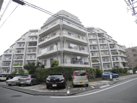 戸山マンションの外観