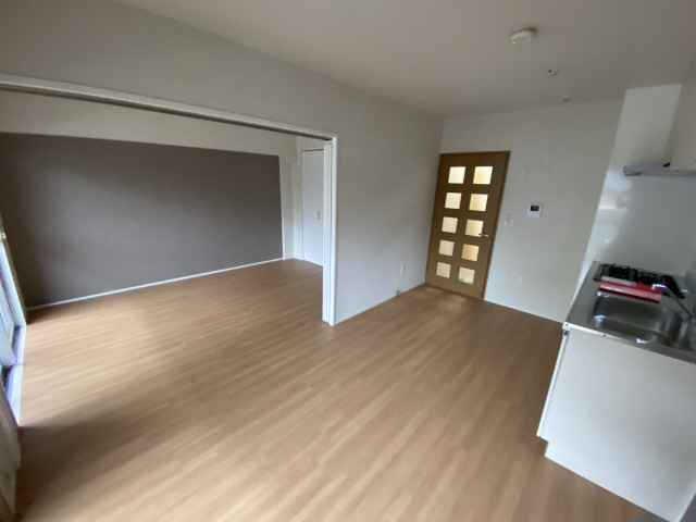 ミロワ西灘の居間・リビング