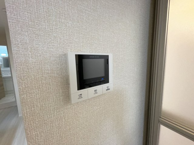 【セキュリティ】 | ウィン淡路駅前 | TVモニターホンで急な来客時も安心です