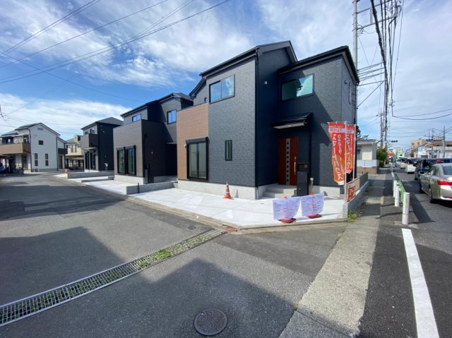 八王子市四谷町　最終1棟！の前面道路含む現地写真