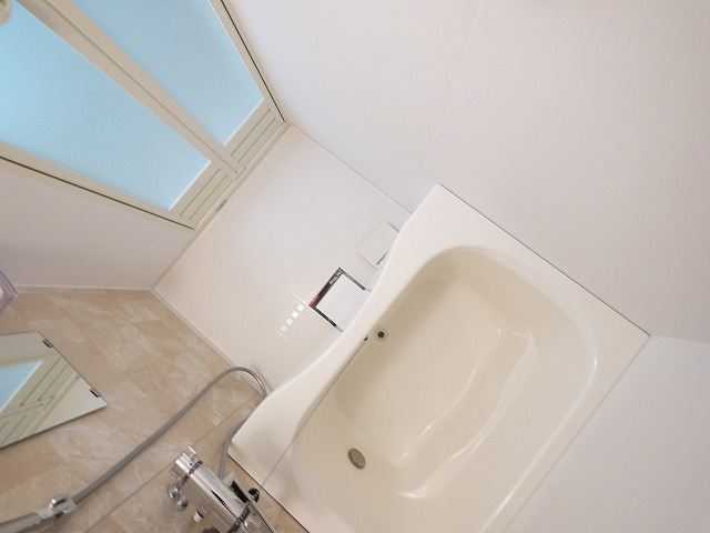 エクセル青垣の浴室|落ち着いた空間のお風呂です