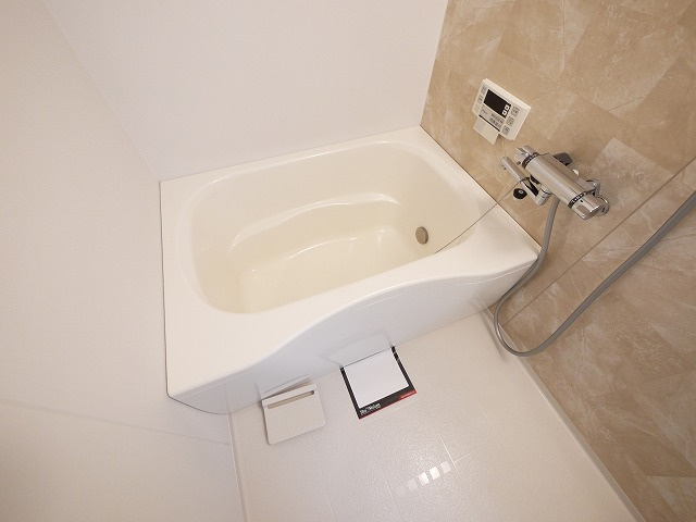 エクセル青垣の浴室|ゆったり過ごせるお風呂です