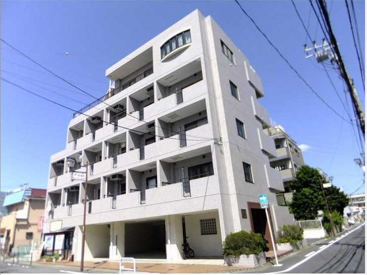 メゾンプラージュの外観